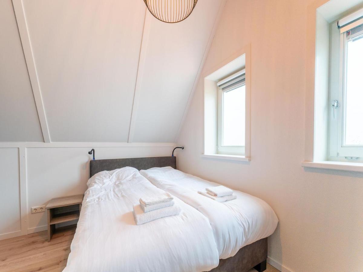 Modern Holiday Home By The Sea With Sauna Scherpenisse Luaran gambar